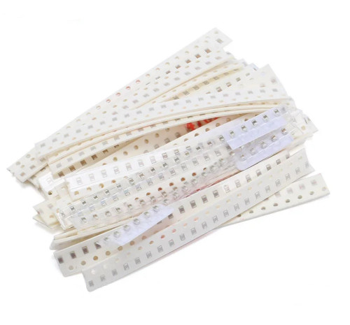 Набор конденсаторов SMD 0805 1PF-1UF 31 номинал 620 штук